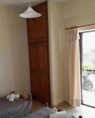 Emilios Seaviewescape Barbati