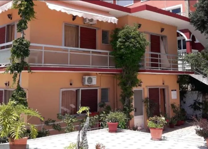 Emilios Seaviewescape